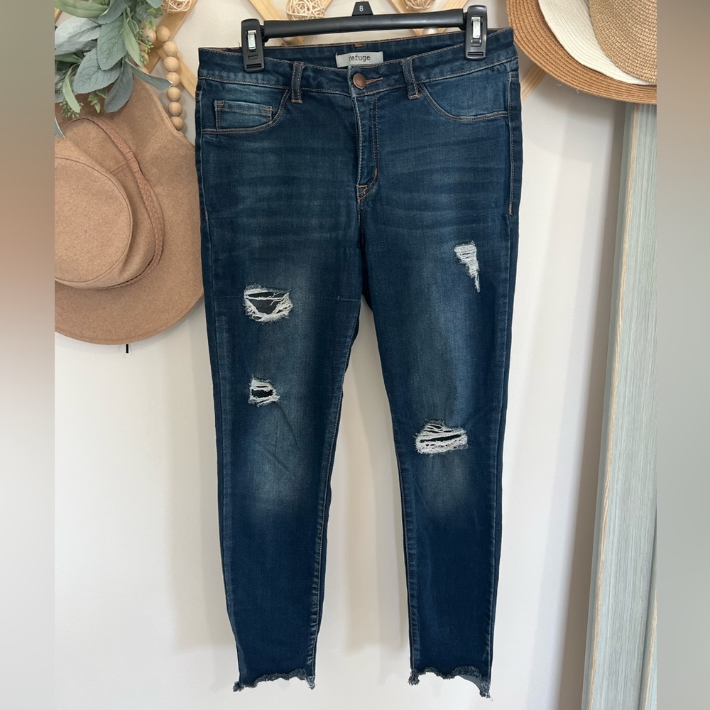 Refuge Distressed Denim Skinny Blue Jeans